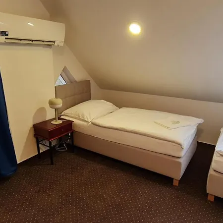 Apartmany Orlova Exterior photo